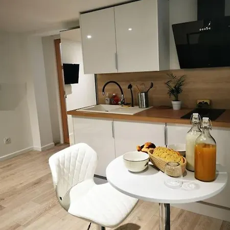 Yuki - Calme Au Coeur De La Apartment