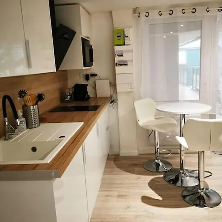 Apartment Yuki - Calme Au Coeur De La